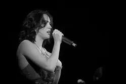 Malya, live at La Camillienne (Paris), the 21st of april 2025 | escape